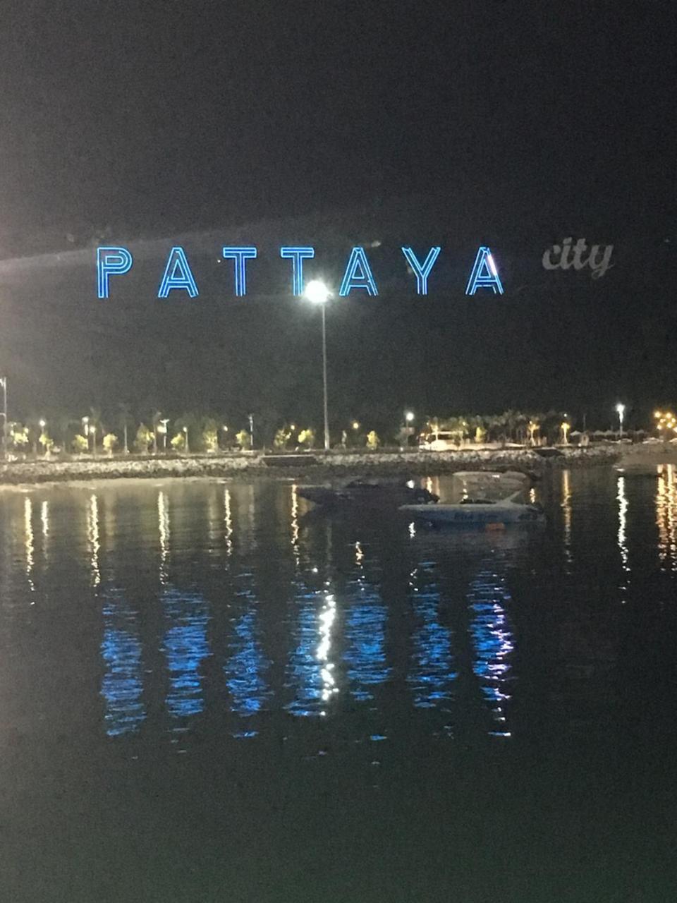 View Talay 1B Residence Pattaya Exteriör bild